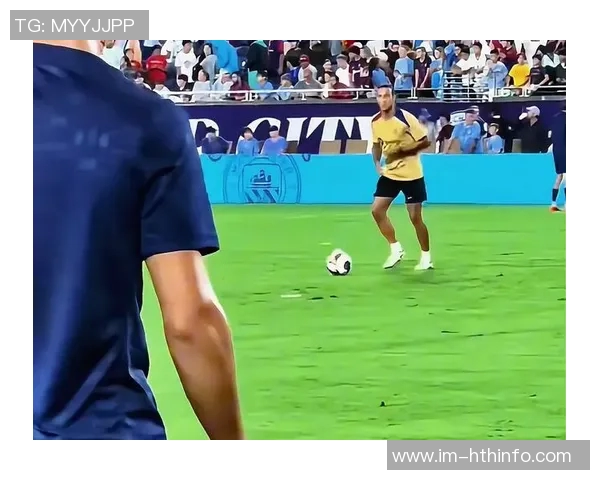 蒂亚戈缺乏教练执照无法代替弗里克指挥国家德比赛事